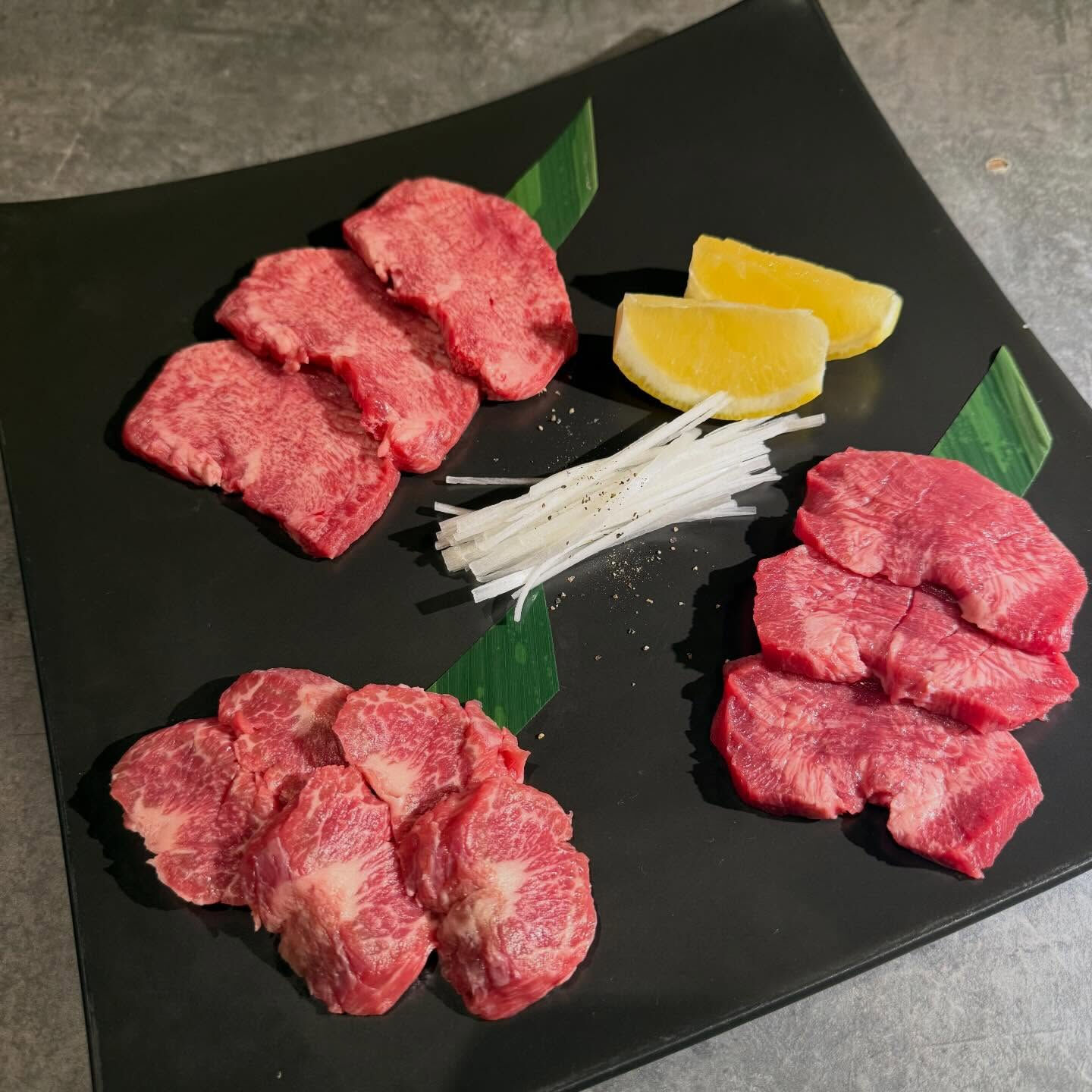 タンの盛り合わせは、タン好き皆様にぜひお試しいただきたい一品